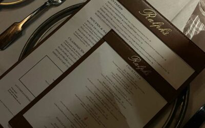 Comment créer une carte de boissons claire et facile à lire ?